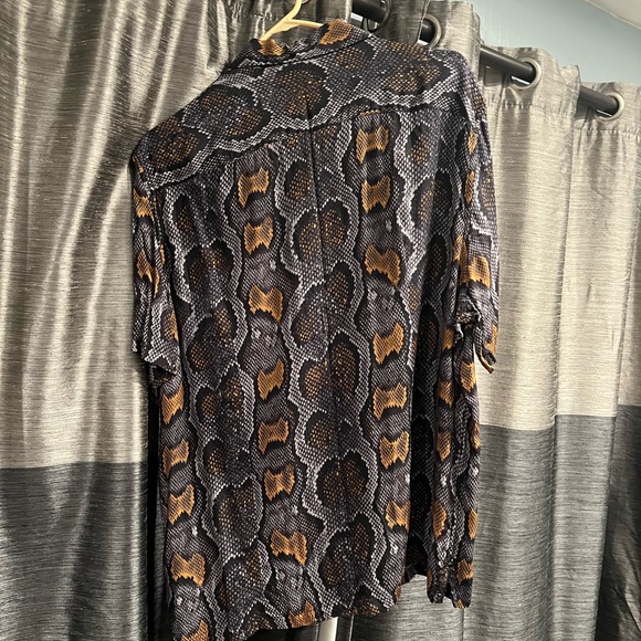 All saints button up shirt size large worn once - Picture 1 of 3